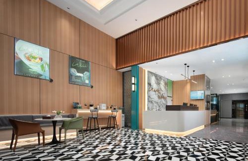 Danzhou Hotel | 花祺巨幕影院酒店 儋州那大镇夏日广场汽车站店