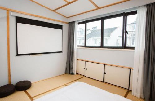 Suzhou Old Town Hotel | 花筑苏州前堂后院