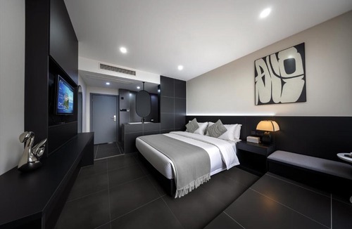 Yuzhong Hotel | 芳华City View酒店 解放碑洪崖洞店