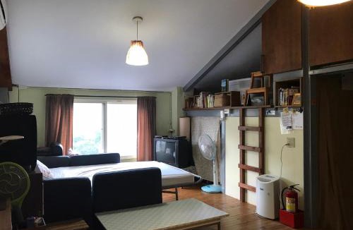 Ruifang Apartment | 金瓜石五金行小舖 Historical Hardware House Ruifang