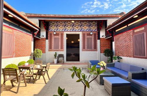Jinning House | 金門 湖光悠宅古厝民宿 Relax Lake B&B