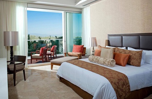 Nuevo Vallarta Villa | 1-4 Bedroom Suites/Villas, Lofts NUEVO & CANCUN