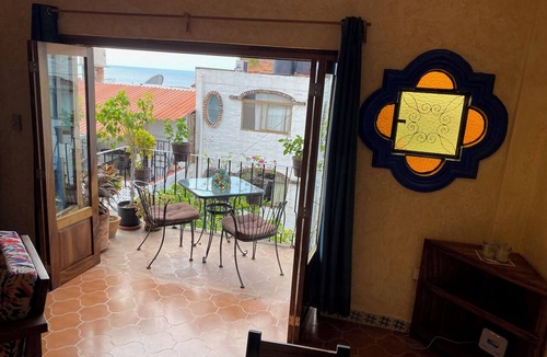 Downtown Puerto Vallarta Apartment | 1 bedroom apartment in PV center, close to - beaches, restaurants, and shops.