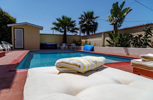 Ensenada Condo | 1-bedroom apartment overlooking the pool and the ocean in fabulous Ensenada