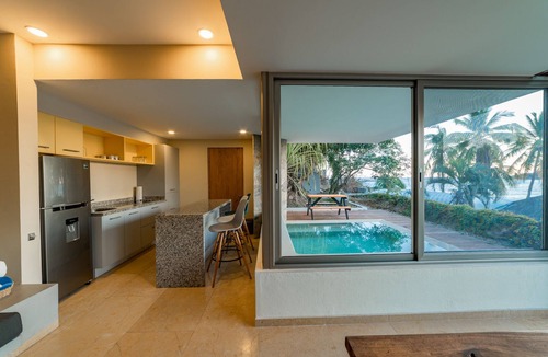 Santa Maria Huatulco Condo | 1 Bedroom Beachfront Residence W/Panoramic Views