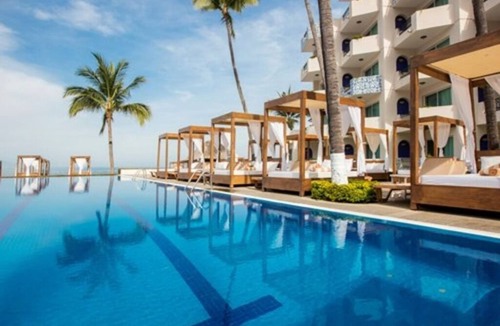 North Hotel Zone Resort | 1 bedroom sleeps 4 at Crown Paradise Golden, Puerto Vallarta