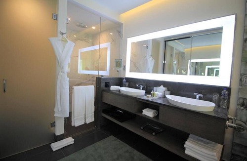 Cancun Resort | 1 Bedroom Suite All Inclusive included at Garza Blanca Resort Cancun