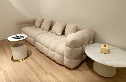 Datong Apartment | 1 minute to Taipei Main Station/ 3 bedroom/ near Airport MRT
