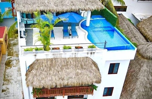 Sayulita House | 10br villa with the greatest roof top in Sayulita, and only steps from the beach