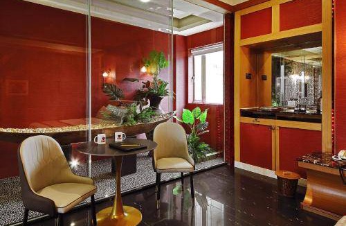 Xinfeng Hotel | 119 m² Hotel ∙ 5 guests
