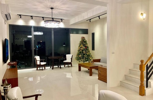 Xincheng Hotel | 1200 m² Motel ∙ 5 bedrooms ∙ 13 guests