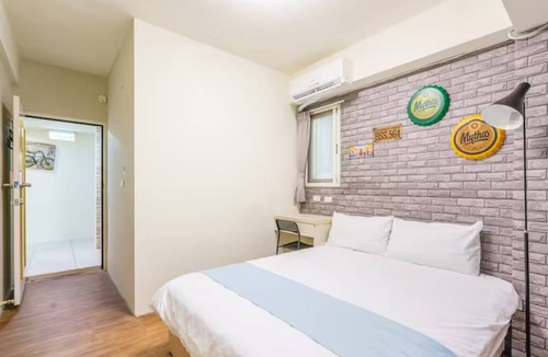 Xitun District Apartment | 132 m² Apartment ∙ 6 bedrooms ∙ 18 guests