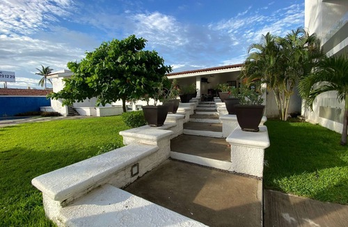 Manzanillo Apartment | 1407 Beautiful 2-bedroom apartment with AC in pleasant Manzanillo