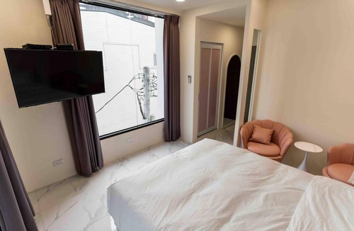 Zuoying District House | 18 m² House ∙ 2 guests