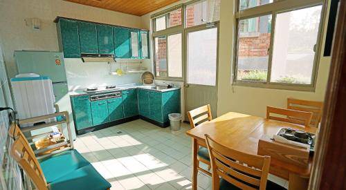 Nanzhuang Hotel | 180 m² Motel ∙ 5 bedrooms ∙ 12 guests