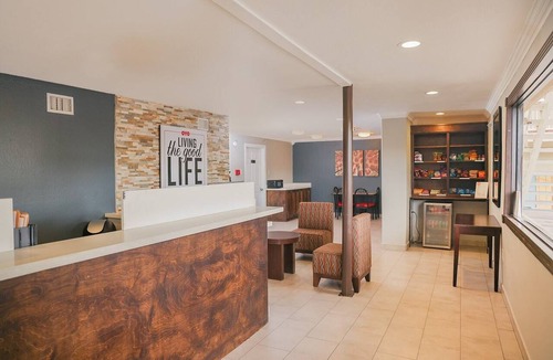 McAllen Apartment | 2 Bedroom Suite | McAllen Airport South