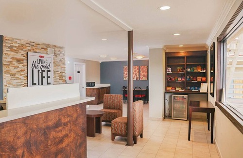 McAllen Apartment | 2 Bedroom Suite | McAllen Airport South