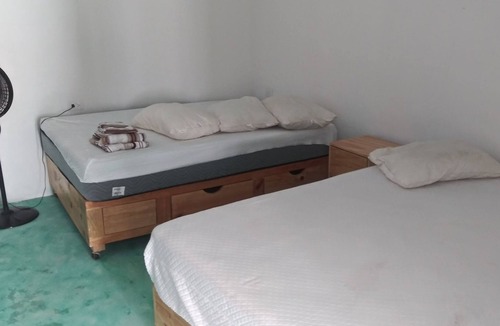 San Crisanto House | 2 bedrooms 3 bathrooms 100 feet from the beach