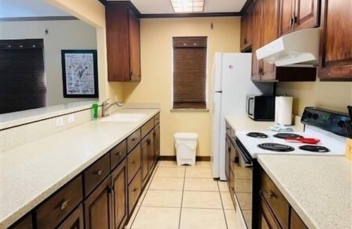 Port Mansfield House | 2 Boat Slips with Lifts. 2 Bedroom, 2 Bath. Large Garage.