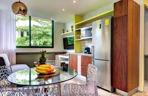 Downtown Condo | 2 Br. with Rooftop Pool and Stunning Ocean View