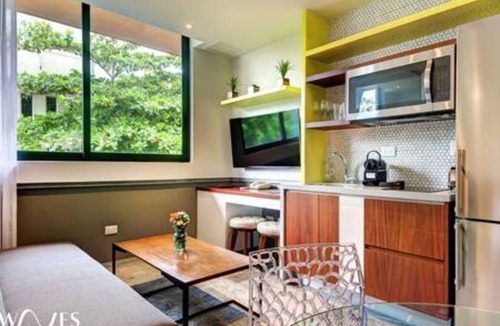 Downtown Condo | 2 Br. with Rooftop Pool and Stunning Ocean View