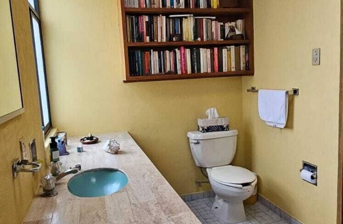 Coyoacan House | 2 large bedrooms with 2 bathrooms - ideal for families or couples in Mexico City