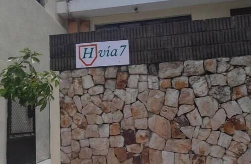 Zona 4 Apartment | 2 Nice and comfortable central apartment