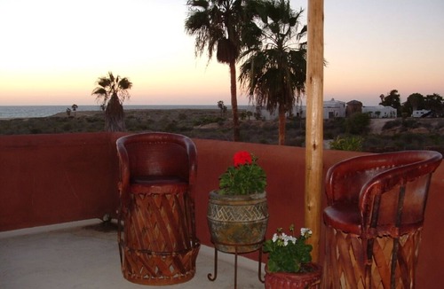 Todos Santos House | 20 % Discount on Charming Beach Home with Ocean Views