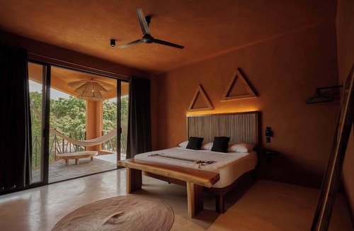 Barra de Colotepec House | 200m to beach Casa Caimán w/Private Pool & Tranquility