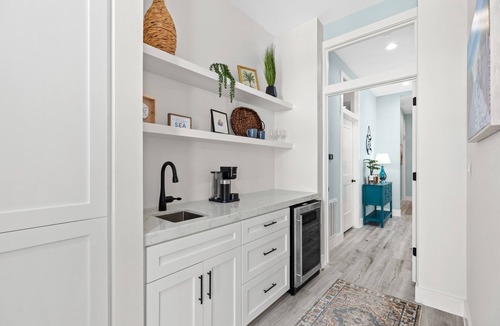 The Shores House | 2024 Custom Beach house within The Shores Subdivision, 4 Bedroom 4.5 Bath, sleeps 8