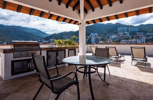 Emiliano Zapata Apartment | 212-VistadelSol | 2BR/2BA Puerto Vallarta beach condo