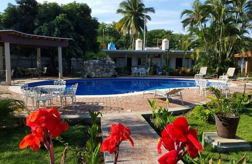Higuera Blanca House | 2500 m² House ∙ 1 bedroom ∙ 3 guests