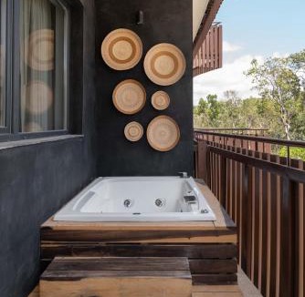 Playa Paraiso Apartment | 2BR in Tulum Hotel Zone - SPA Jacuzzi - FREE Beach Club Access