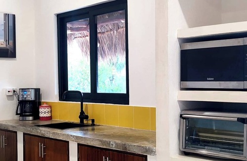 Isla Holbox Apartment | 2BR Sea View, Sleeps 5, Full Kitchen, Balcony, C8
