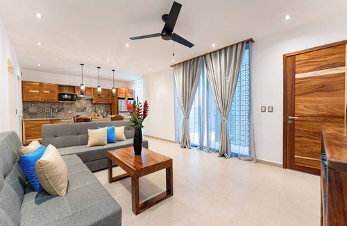 Santa Maria Huatulco Condo | 2nd Level 1BR | Rooftop Pool & Steps to Beach