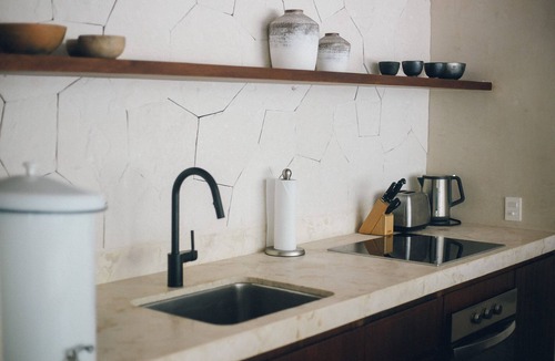 Zama Apartment | 3 Bed Apartment Sleeps 6 - Private Pool & Hot Tub