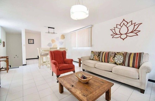 San Juan Condo | 3 Bedroom Apartment nearby Parque Hundido