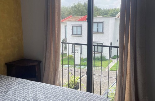 Ciudad Vieja House | 3-bedroom house with AC in charming Antigua Guatemala with volcanic views