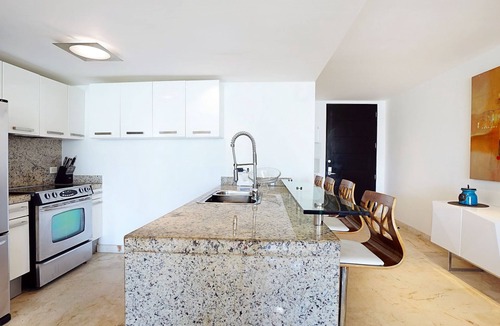 Luis Donaldo Colosio Condo | 3 bedroom Penthouse at The Elements by BRIC