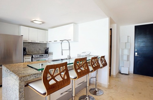 Luis Donaldo Colosio Condo | 3 bedroom Penthouse at The Elements by BRIC