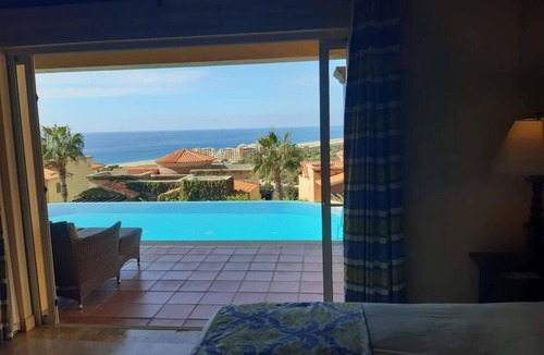Paraiso Escondido Resort | 3-bedroom villa in Cabo San Lucas with private infinity pool and jacuzzi