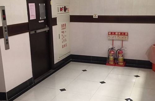 Zhongshan Condo | 3 BR 2 Baths apt huge balcony close Min Quan W. Rd