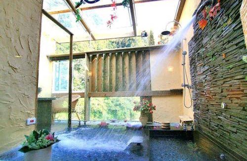Wulai Hotel | 30 m² Motel ∙ 8 guests