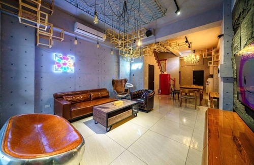 Anping Hotel | 300 m² Motel ∙ 5 bedrooms ∙ 18 guests