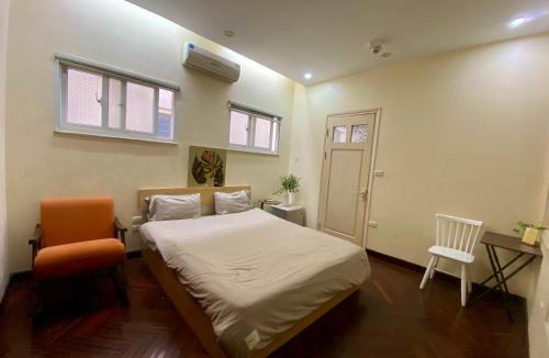 Thuy Khue Apartment | 302 - 151 Nguyễn Đình Thi
