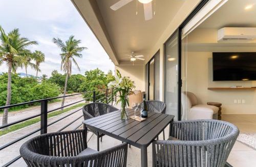 P Chahue House | 3077 - Solana B203