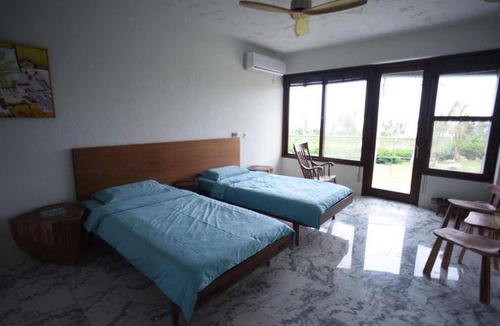 Donghe Hotel | 33 m² Motel ∙ 127 guests