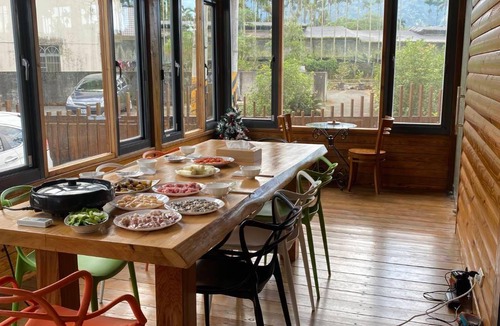 Yuchi House | 330 m² Bungalow ∙ 3 bedrooms ∙ 10 guests