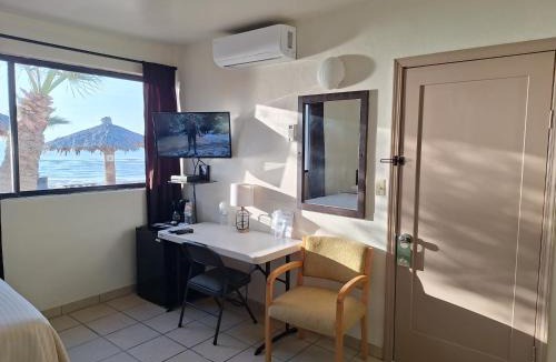 San Felipe Apartment | #36 Bungalow Seaside Hotel & Victors RV Park