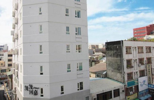 West District House | 36 m² Motel ∙ 127 guests